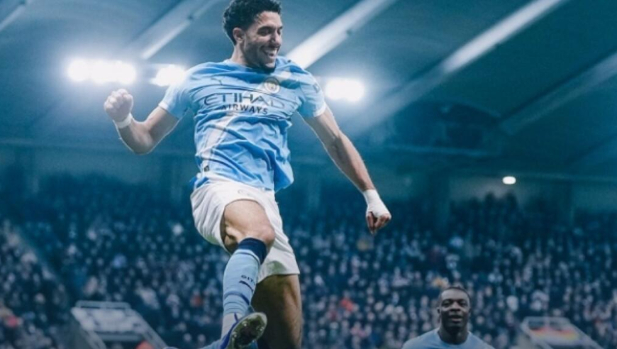 足总杯-晋级8强！曼城3-1逆转纽卡，马尔穆什双响，萨维尼奥破门