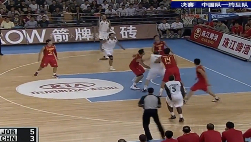 体坛记忆｜姚明亲赴现场解说，上万名球迷齐声大合唱