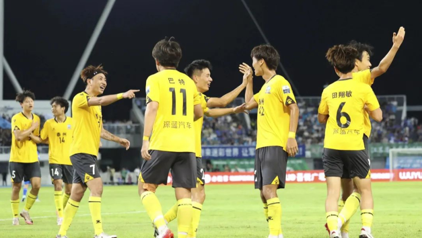 苏超本轮最佳比赛？泰州3-2逆转连云港：罗本式内切无解世界波