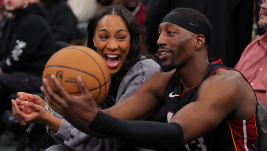 阿德巴约83分超科比，但在女友面前，还得乖乖低头？ | 球色生香