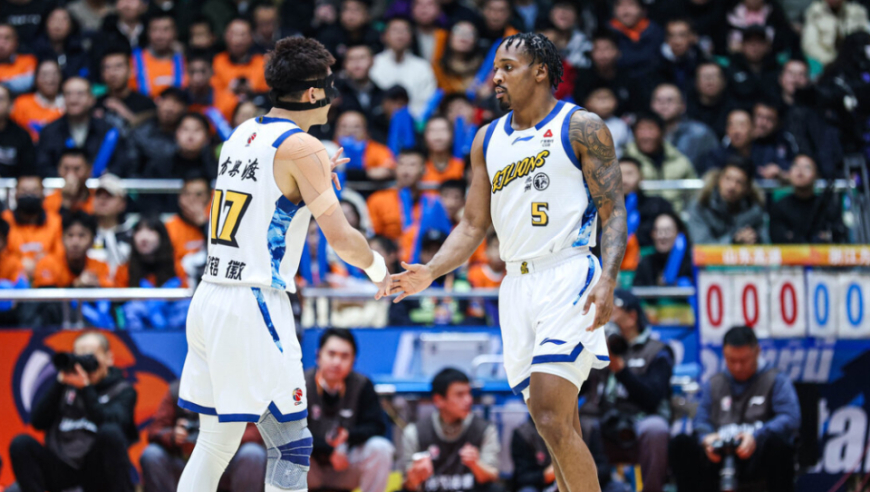 CBA第一阶段排名正式出炉！上海广厦哄抢第一，山东杀进前四，辽篮下滑太严重