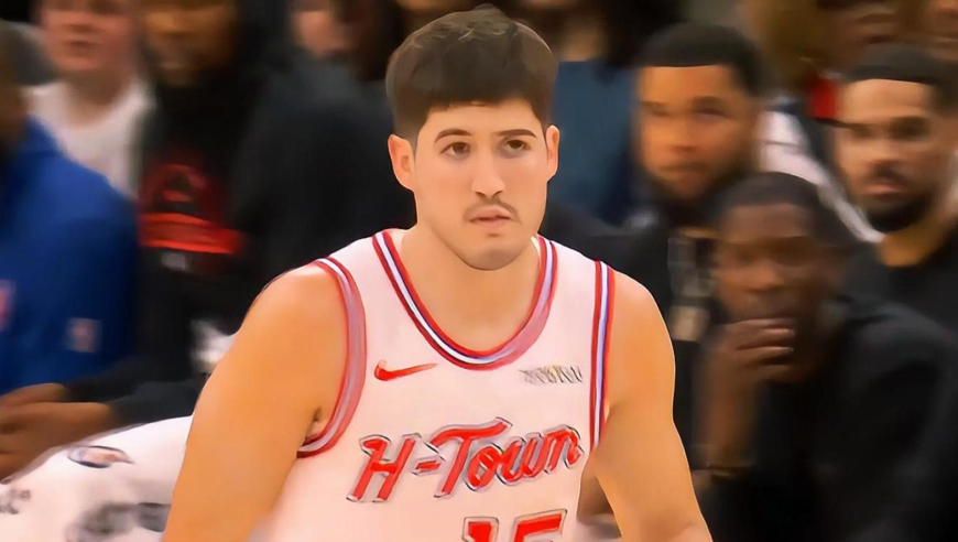 火箭后卫线的答案！谢泼德连突带投连拿7分+击地妙传伊森接管火箭