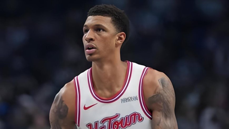 火箭小贾巴里史密斯vs鹈鹕32分集锦：轰7记三分+年轻死神降临