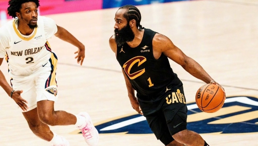 骑士111-106击败鹈鹕，哈登20+6+10，谁是本场最佳？数据不说谎！