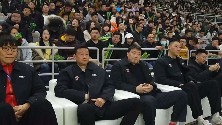 CBA俱乐部杯决赛阶段名宿云集，杨鸣领衔巴特尔坐镇