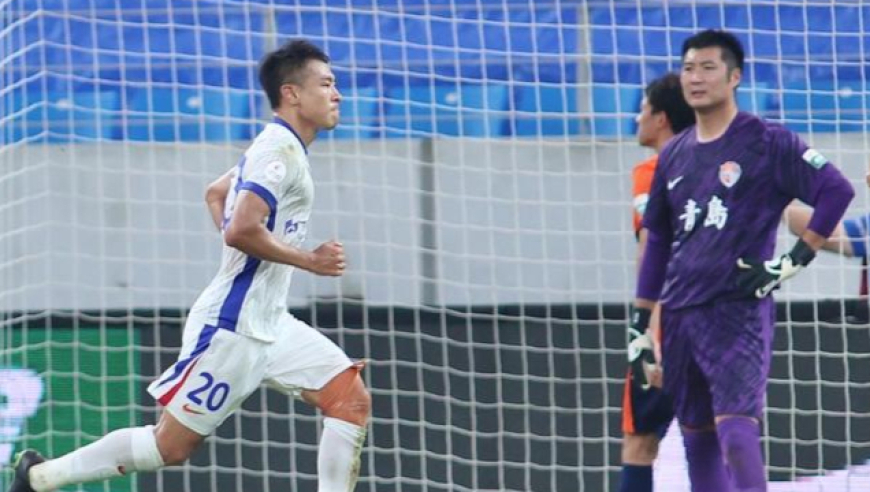 于汉超又补时救主！申花2-0海牛：超级世界波领衔三球被吹神剧情