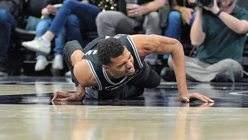 不打了！再见文班亚马！即将无缘DPOY