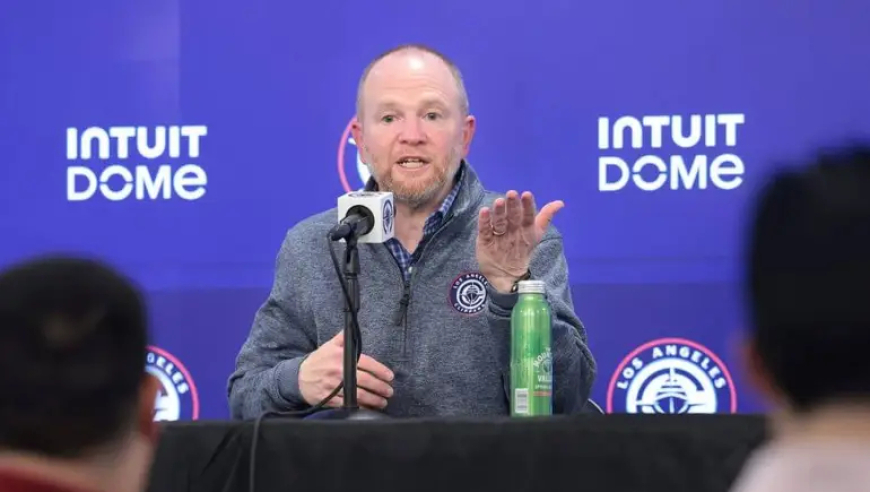 快船官方详解与保罗分手：双方会面持续3小时 根本原因在于阵容适配