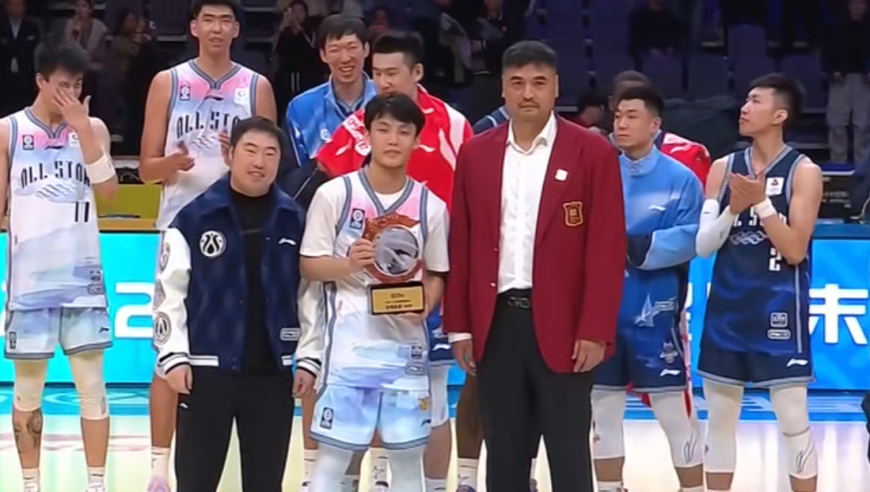 广东3消息！徐杰获MVP，胡明轩斩获三分冠军，徐昕彻底打脸杜锋
