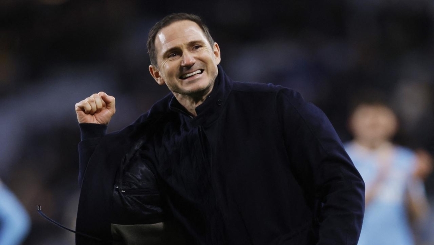 随着兰帕德率队2-1,莱斯特城0-2,南安普顿3-1,英冠最新积分榜出炉