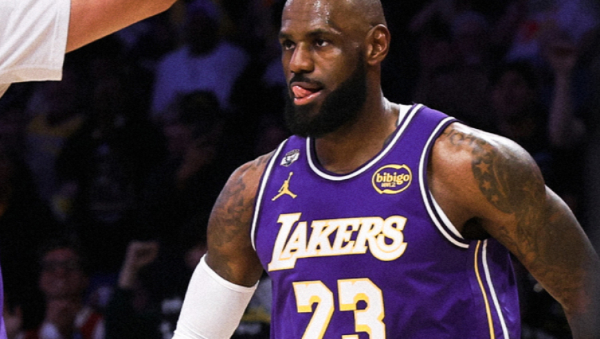 连创历史第一！詹姆斯轰最老三双引狂赞 坦言很荣幸再次入选全明星