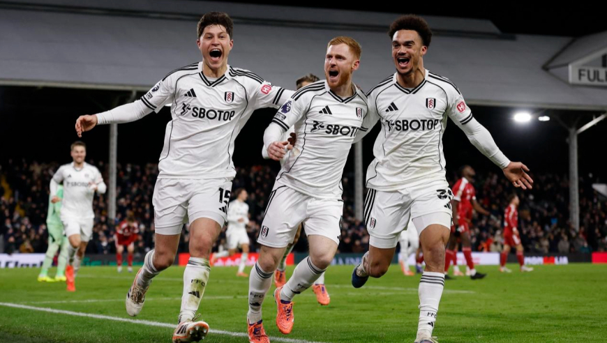 你敢相信！利物浦97分钟被读秒绝平，富勒姆轰出绝对死角世界波