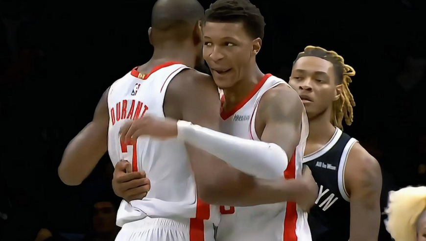 火三疯降临！火箭第三节三分球五连中轰21-7超强攻击波完爆篮网