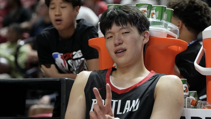 NBA：火箭一签一裁，开拓者回应杨瀚森打亚洲杯，掘金1换1官宣