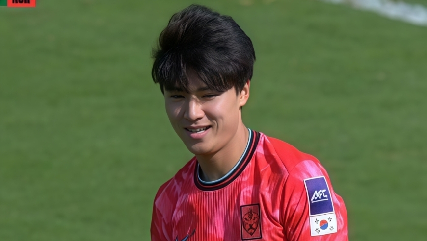 随着比分定格0-1,韩国出局,亚洲杯决赛仅剩1席,中国队还未晋级