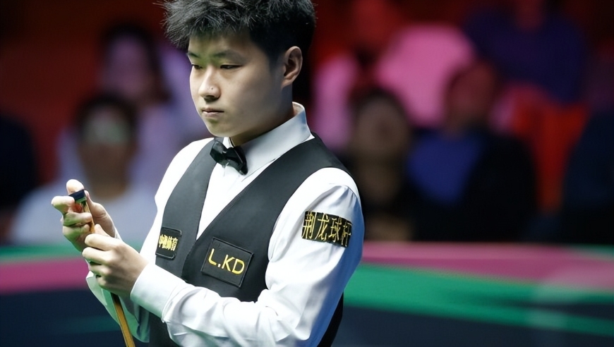 新科世界冠军连输三局！斯诺克半决赛中国德比：赵心童4-4吴宜泽