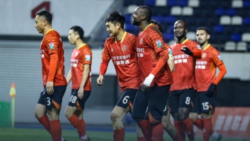 冲超在望！辽宁铁人2-1石家庄功夫，姆本扎梅开二度