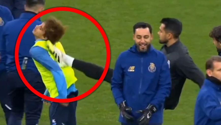 球场霸凌？葡萄牙国门飞踹队内18岁小将，疑似训练赛被吊射不满