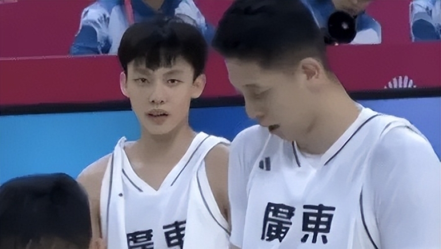 广东92-73辽宁晋级决赛 球员评价：3人满分，2人及格，5人低迷