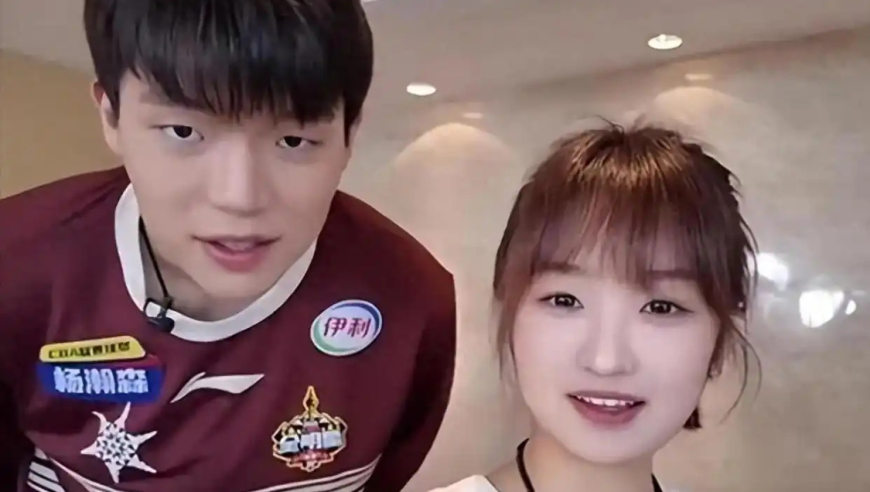 低迷原因找到了？杨瀚森或因“婆媳关系”无心恋战，疑似杨母社媒发声