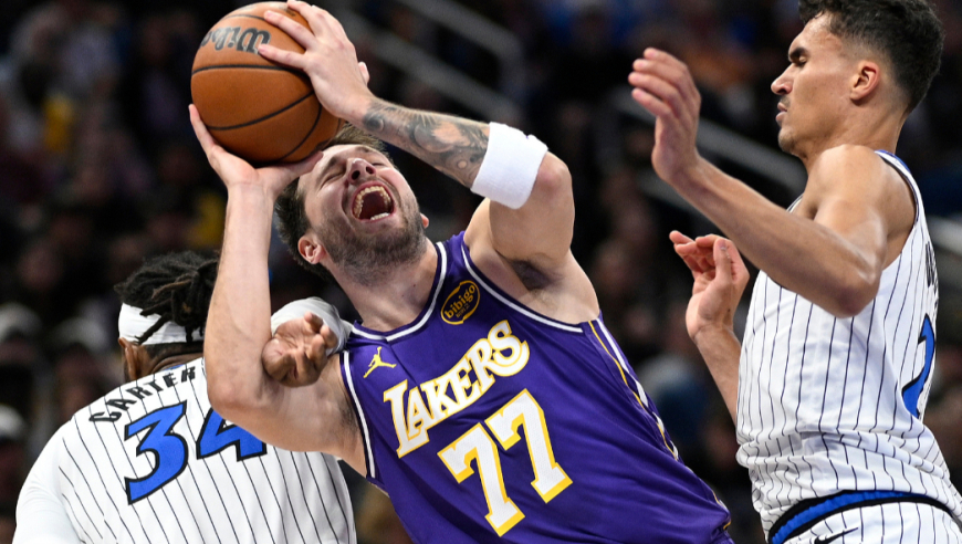 东契奇vs魔术33分8助攻集锦：得分助攻正负值领跑全队带领湖人九连胜