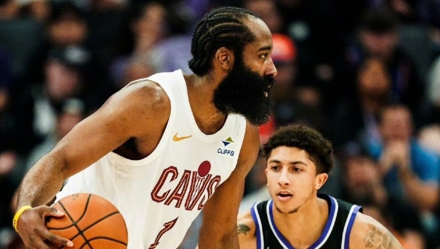 哈登首秀23+8，骑士132-126逆转击败国王，哈登一战征服米切尔！