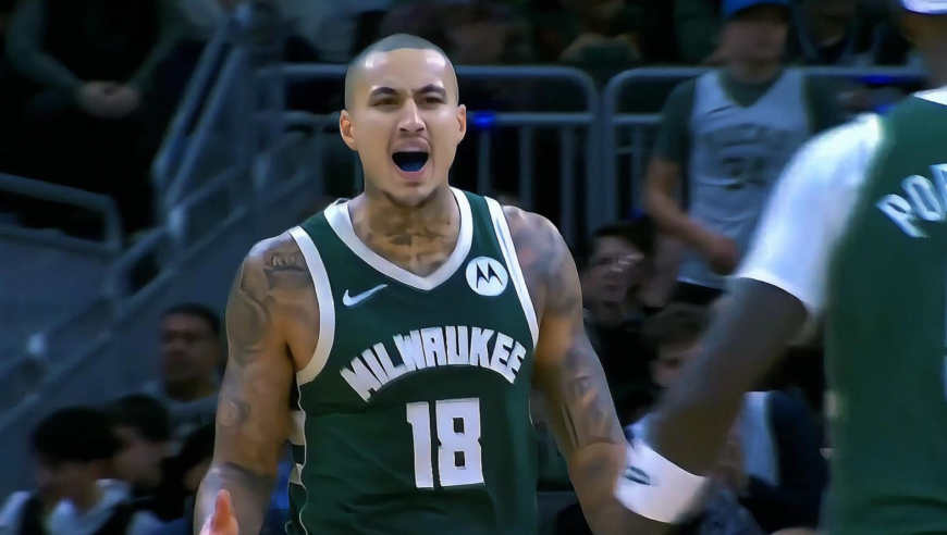 天神下凡！库兹马末节前后狂轰18分包揽雄鹿七分钟全部得分