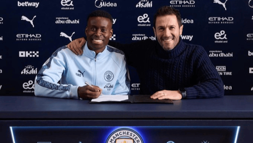 曼城官宣冬窗第2签！25岁顶级中卫加盟+周薪30万镑，近1年砸4.55亿