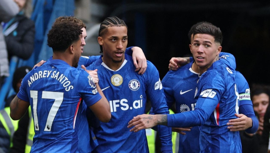 切尔西的德布劳内！超40米手术刀直塞喂饼，佩德罗极限铲射破门