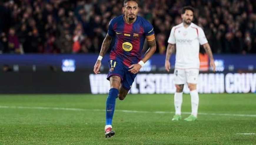 2-0！亚马尔低迷，拉菲尼亚闪耀诺坎普，巴萨7连胜，甩开皇马7分