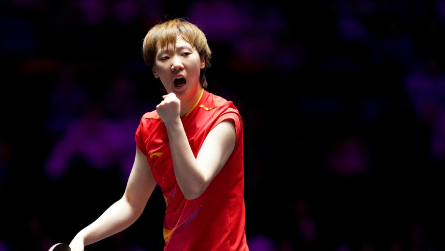 全面碾压！王曼昱连拿5分一波打崩张本美和胜首局 战术储备太丰富