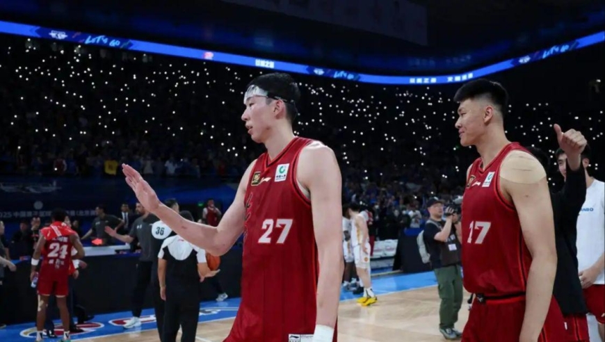 拿600万，全场2分+正负值最低！顶薪先生继续摆烂，许利民可用一人替他