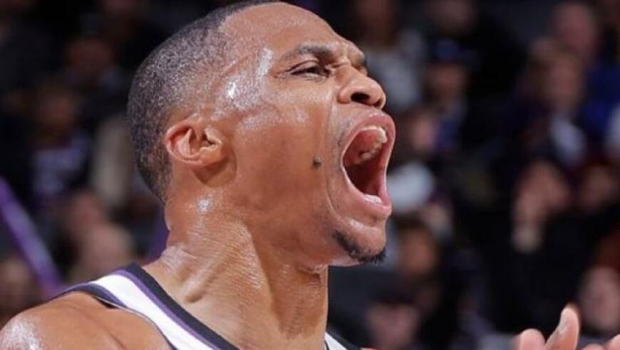 韦少第204次三双击退勇士 加冕NBA历史后卫篮板王