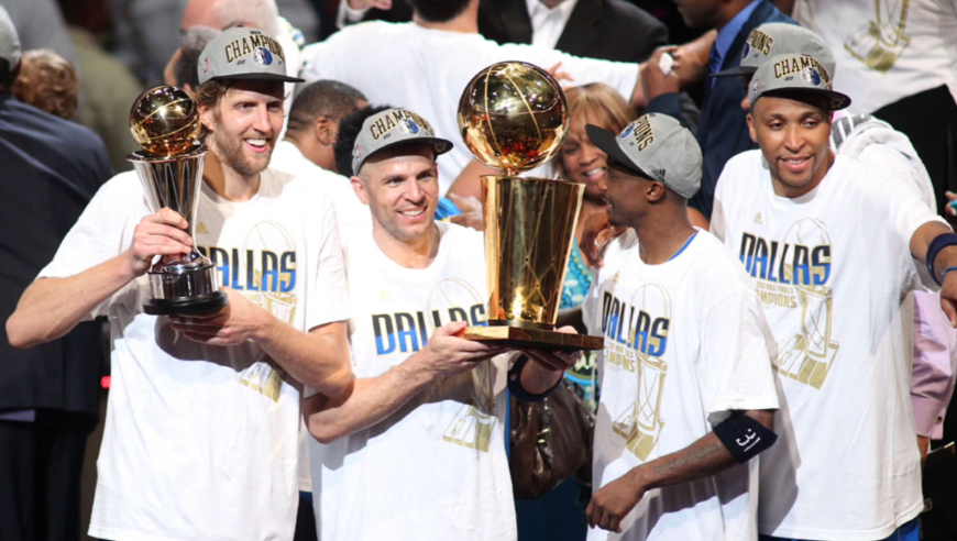 含金量最高的总冠军！诺维斯基竟带一群老弱病残夺冠，那一年的他到底多恐怖？