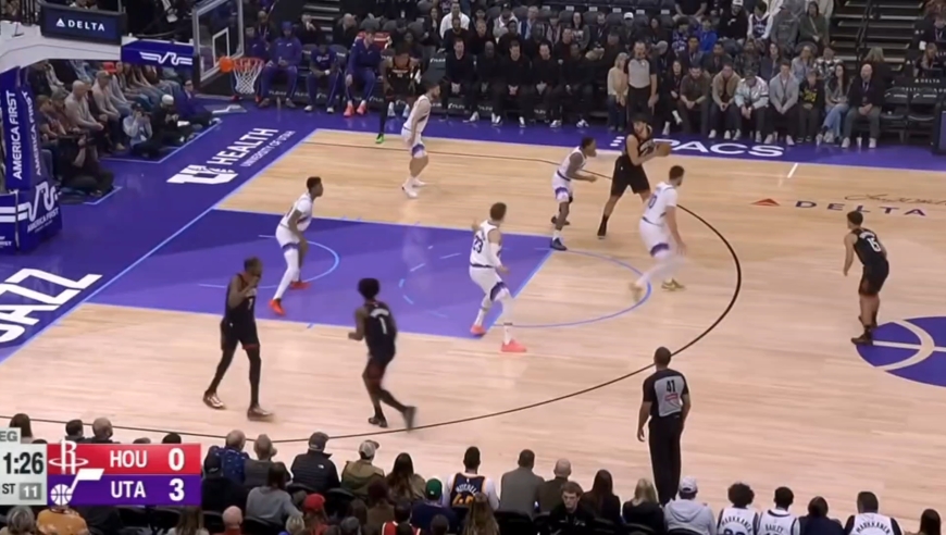 杜兰特对阵爵士三节打卡下班