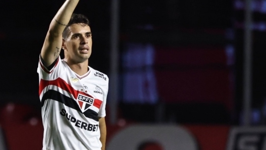 足坛一夜动态：奥斯卡心脏异常考虑退役！皇马新星外租，巴西小将身亡