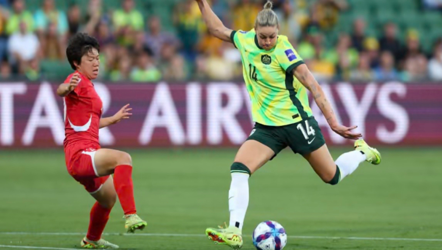 澳朝女足上半场集锦：阿兰娜-肯尼迪破门 麦肯齐-阿诺德屡神扑