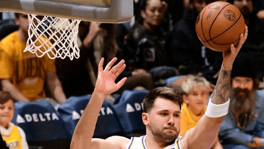 湖人终结连败！詹姆斯刷新历史纪录，东契奇轰34+7！这一战我认清5个事实