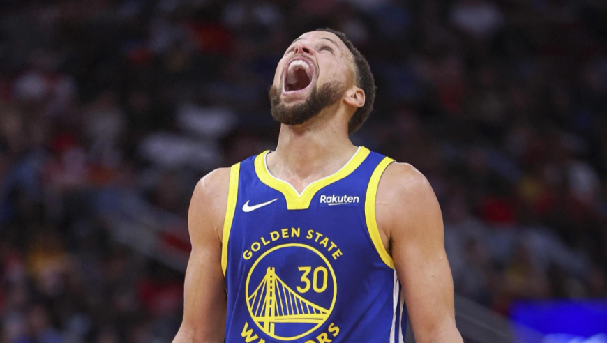 逆天手感！库里vs黄蜂半场15分全过程：神奇抛投+夸张3+1太离谱