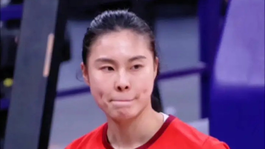 登场！王思雨和张子宇组合来了！中国女篮二番战继续点燃主场！