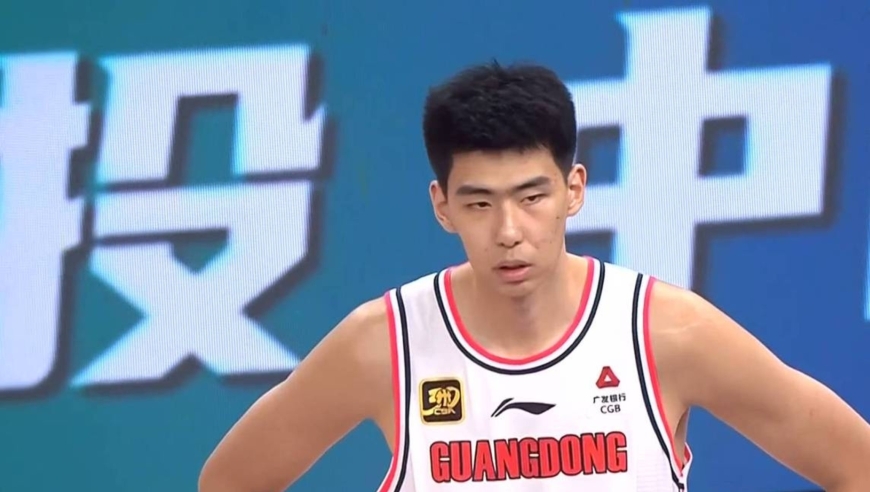男篮下期12人预测：周琦回归，锋线升级，杜润旺高诗岩无缘