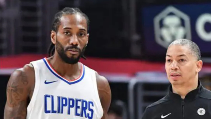 快船不和谐一幕：泰伦卢怒扔战术板 小卡脾气也不小一脚将板踢开