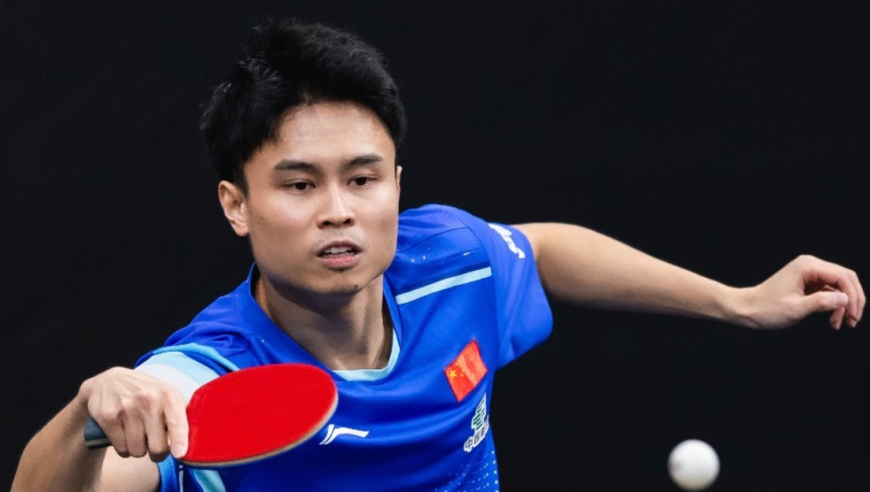 国乒新年首冠诞生！周启豪4-2逆转队友登顶，此前打败3位世界冠军