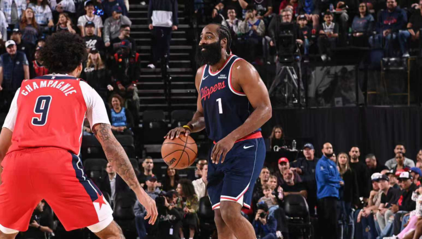 Top时刻 | 15日十佳球：哈登威少四分卫长传 武切维奇准绝杀