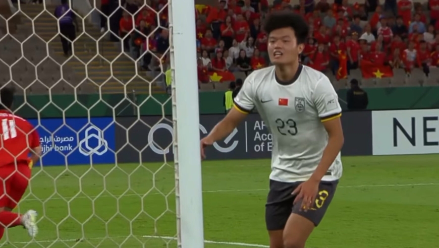 就差一点！U23国足耐心传递打穿越南防线，可惜中路起跳矮了点