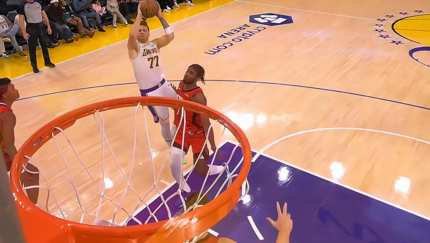 疯狂较劲！火箭湖人连续五次攻防都造犯规罚球 双方连续8罚全中