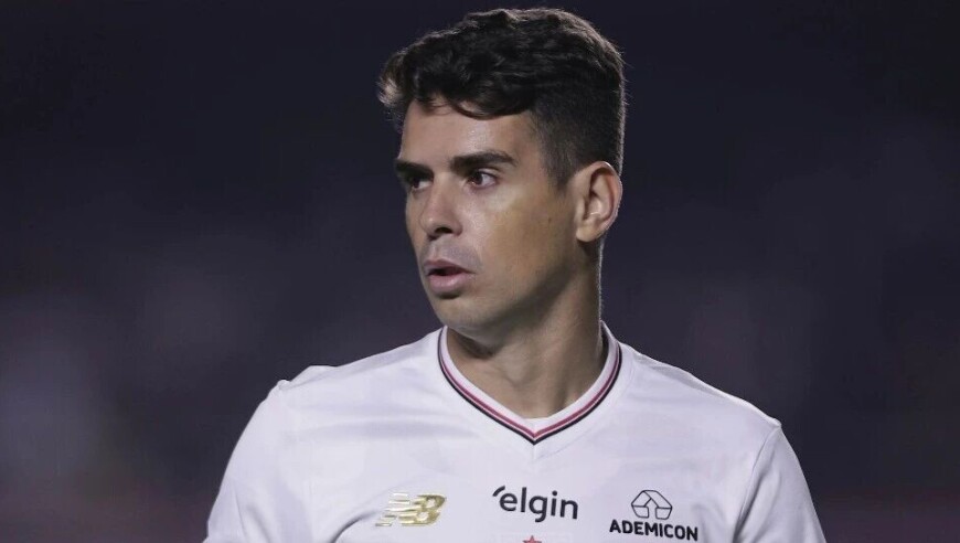 前海港外援被送进医院ICU？足球生涯可能就此结束！