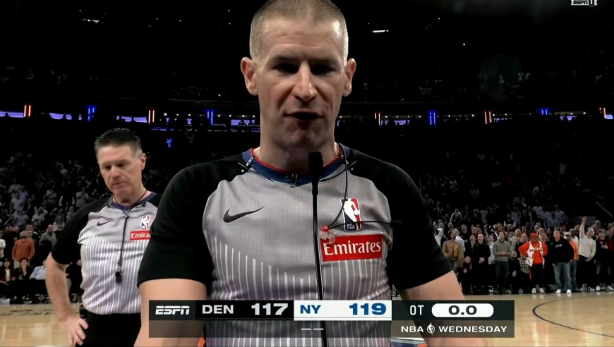 掘金尼克斯加时1生死时刻：裁判争议吹罚造罚球绝平 唐斯搞笑变脸