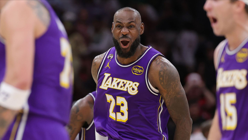 解读湖人7连胜：詹姆斯愿放权太了不起 三核进攻同频+防守拼命