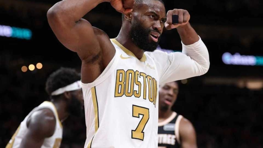 布朗三节41+6！绿军狂胜老鹰列东部第二 豪瑟30+10三分平纪录